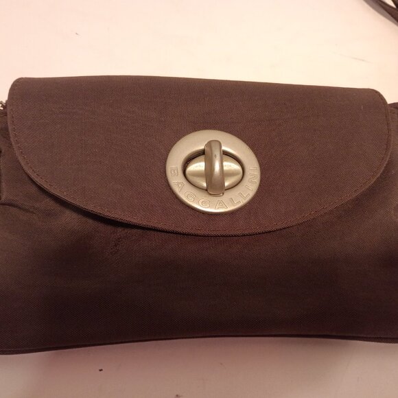 BAGGALLINI Gray Nylon Convertible Clutch/Crossbody Bag Small Twist Lock - Picture 3 of 12